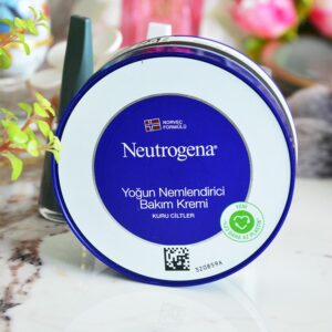 کرم مرطوب کننده نیتروژنا مخصوص پوست خشک و نرمال