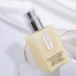 ژل آبرسان و مرطوب کننده دراماتیکالی دیفرنت کلینیک - Image 2